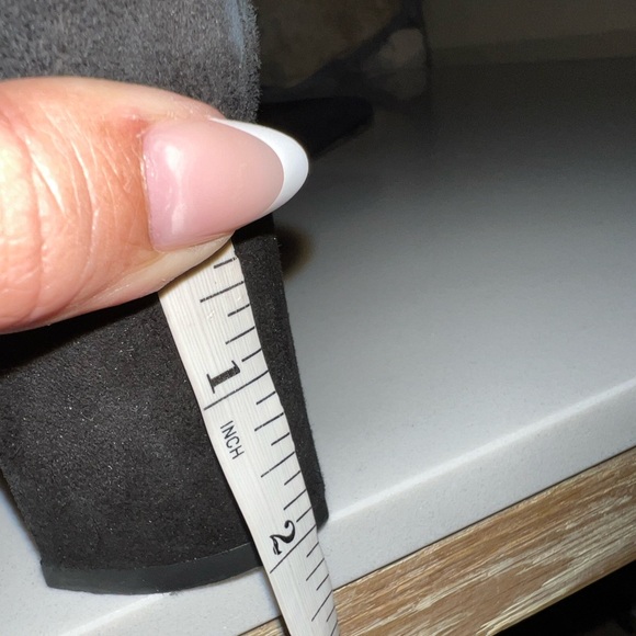 Stuart Weitzman Stepahead Black Suede Pumps Size 7.5 - Picture 9 of 11